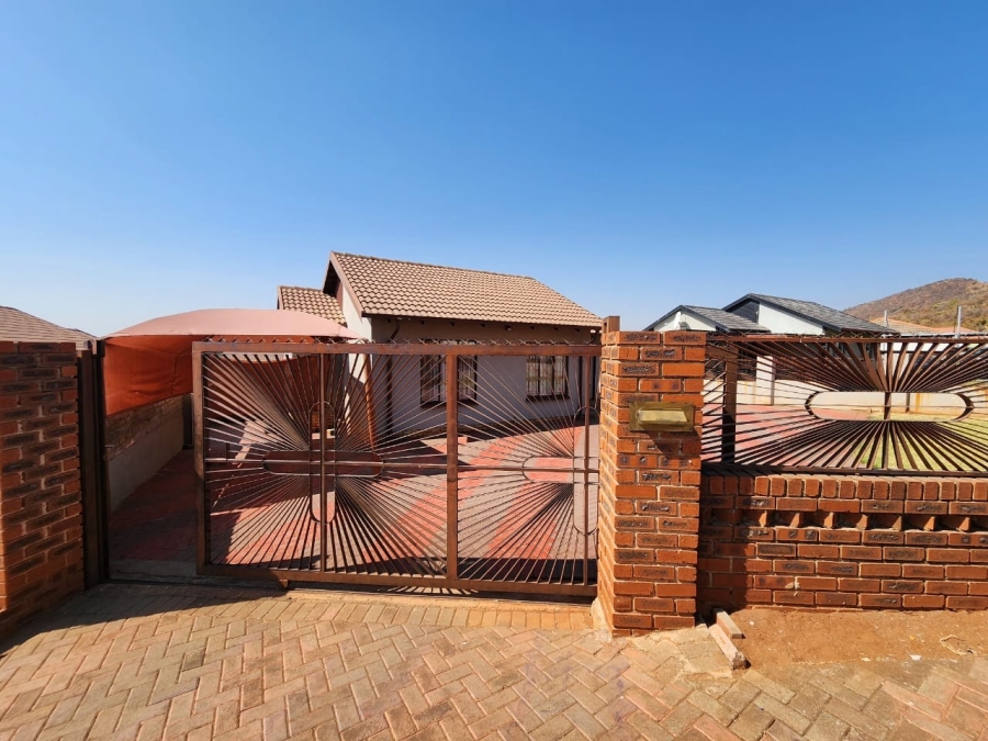 3 Bedroom Property for Sale in Tlhabane West North West